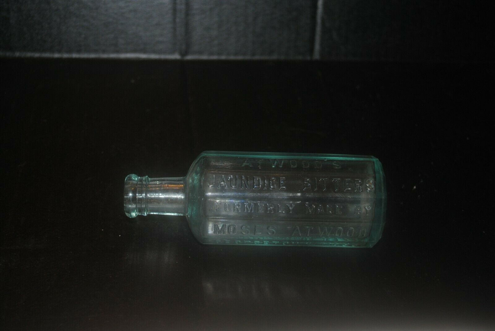 6 1/2 Inch Tall 2 1/4 In Dia Apothecary Bottle With Atwoods Jaundice Bitters On