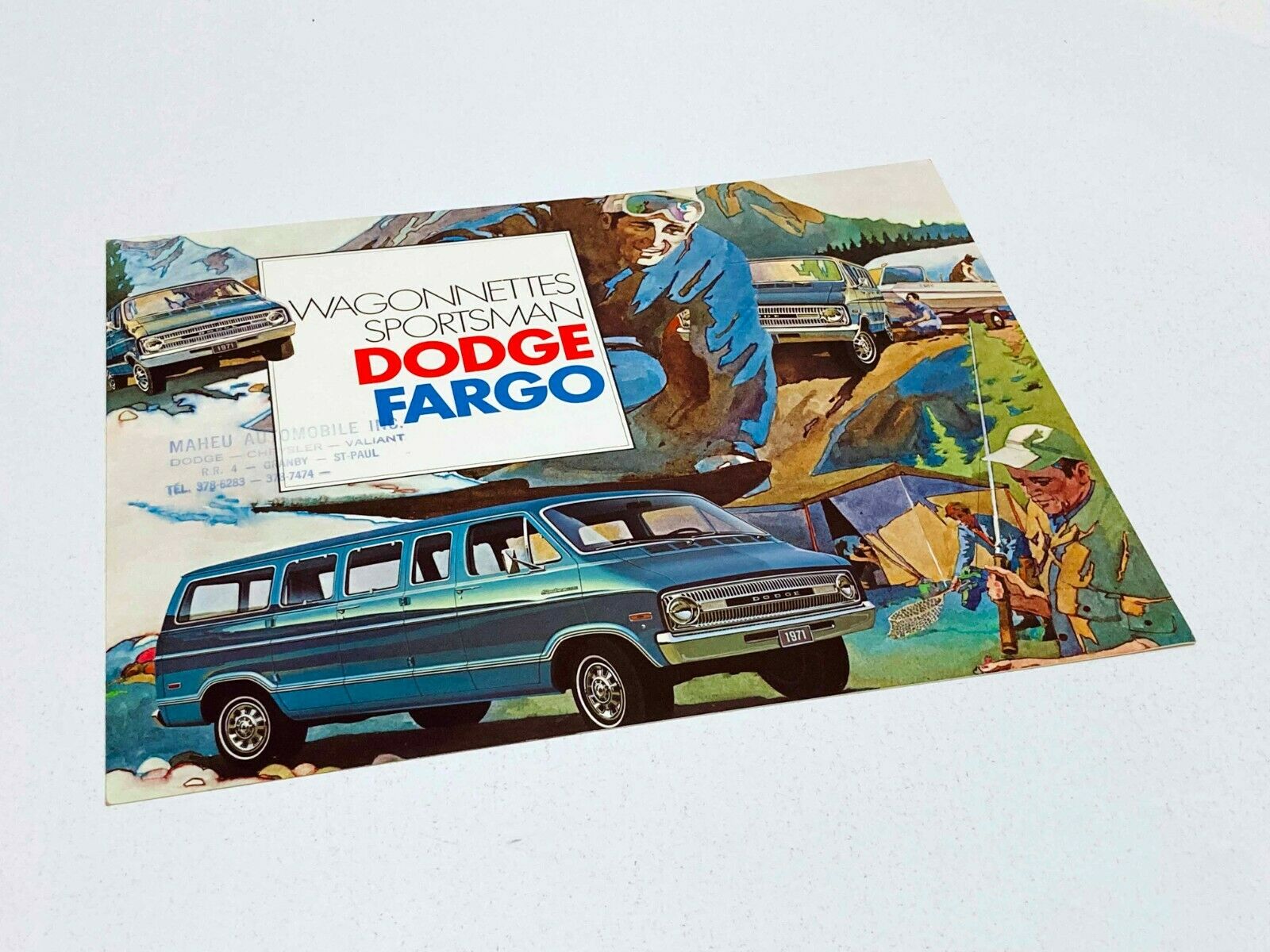 1971 Dodge Fargo Sportsman Wagons Brochure - French Français