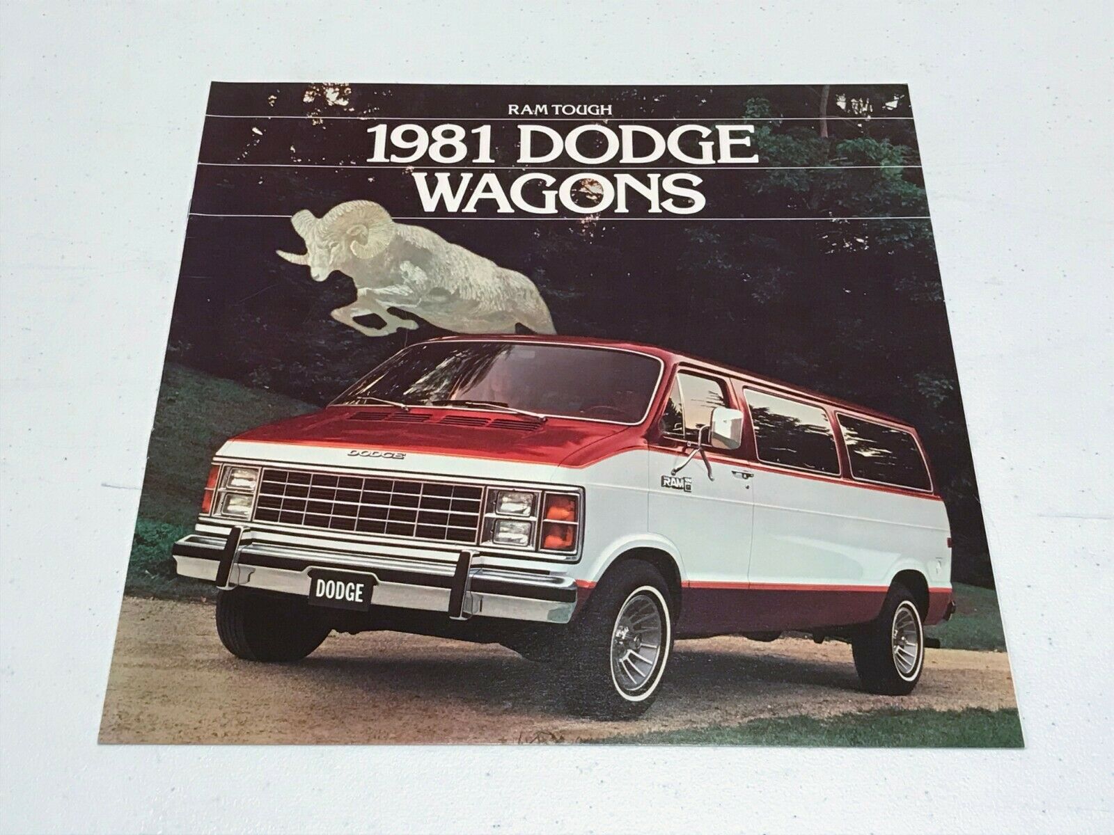 1981 Dodge Ram Wagons Sales Brochure Catalog In Excellent Condition